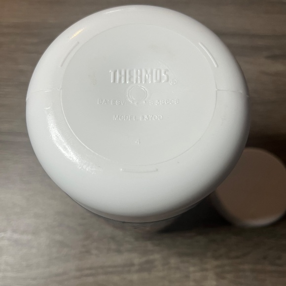 ORIGINAL 2002 Attack Of The Clones Star Wars Thermos W/Lid Cup Model #3700 Used - Picture 8 of 8